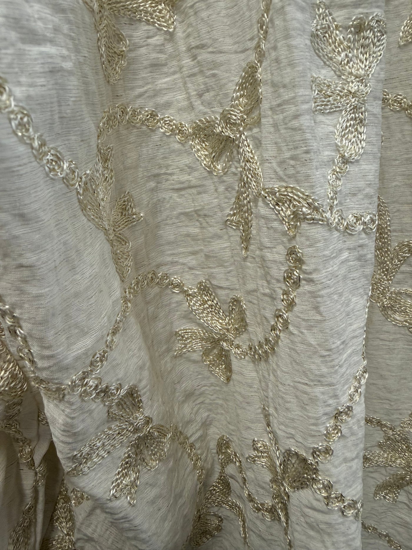 Monique – Dettagli d'Oro